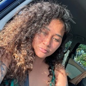 Meet your Posher, Pacific